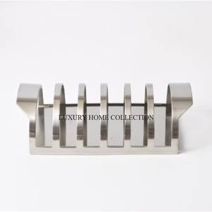 Estantes para tostadas de metal hechos a mano de aspecto estético único con durabilidad duradera para cafés, restaurantes o uso personal - Product Image 2