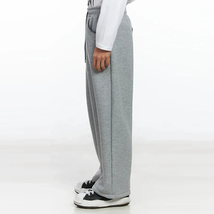 Pantalones Deportivos de Hombre de Alta Calidad, Grises, de Pierna Ancha, Reversibles, con Estampado, Cintura Elástica con Cordón, Formales, de Otoño, Tejidos en Algodón - Product Image 3