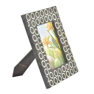 Les cadres photo en incrustation d'os conçus de manière complexe aux prix de gros sont parfaits pour les décorations élégantes pour la maison et les cadeaux. - Product Image 6