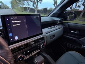 Toyota Tacoma Trailhunter 2024 Usada, Doble Cabina 4x4, 100% en Perfecto Estado, Sin Accidentes - Product Image 3