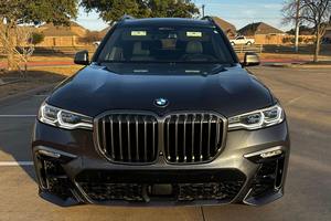 BMW X7 M50i 2020 d'occasion en excellent état, moteur V8 biturbo de 523 ch - Product Image 6