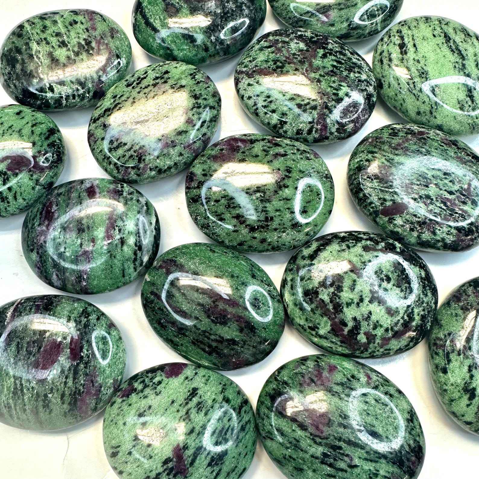 สีเขียว