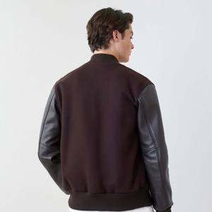 Chaqueta universitaria clásica para hombre: diseño tradicional de lana y cuero, perfecta para ropa informal con estilo - Product Image 5