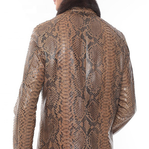 Chaqueta de piel de pitón marrón con cuello Rex desmontable para hombre, nueva chaqueta de bombardero de piel de serpiente, suministro de invierno OEM - Product Image 6