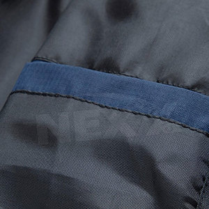 Chaqueta Cortavientos con Capucha para Hombre, Estilo Urbano, Diseño con Letras, Impermeable, Ecológica, de Nailon/Poliéster, Colores y Logotipo Personalizables - Product Image 5