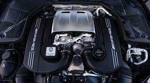 2023 AMG C63 S Final Edition Coupé ~8 000 milles, V8 biturbo de 503 ch, non modifié - Product Image 6