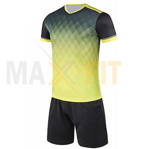 Uniforme deportivo juvenil de fútbol para hombres, Conjunto de Jersey de fútbol personalizado de calidad superior, Jersey de fútbol para niños de MAXFIT - Product Image 1