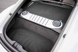 2022 718 Cayman GTS 4.0 Inspeccionado, ~12,500 Millas, Transmisión Manual de 6 Velocidades, Motor Flat-6 de 394 hp, Interior Rojo Burdeos - Product Image 6