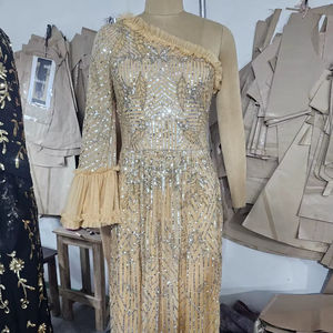 เสื้อผ้าแบบดั้งเดิมที่สวยงามพร้อมลูกปัดทำด้วยมืออุปกรณ์เสริมที่ระบายอากาศได้ดีดีไซน์ใหม่มีสไตล์ - Product Image 1