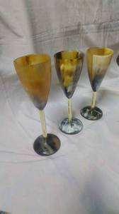 Taza de cuerno para beber tallada a mano Natural hecha a mano/vasos de chupito de cuerno vikingo de cristal por Artesanías de lujo - Product Image 2