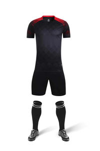 Vente en gros de sublimation logo personnalisé impression nouveau modèle de chemise de sport pour hommes ensemble complet uniforme de football maillot de football - Product Image 4