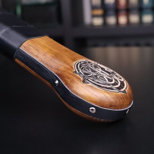 Martillo de acero inoxidable con grabado en hoja y grabado en martillo de batalla forjado de madera, martillo de regalo único - Product Image 2