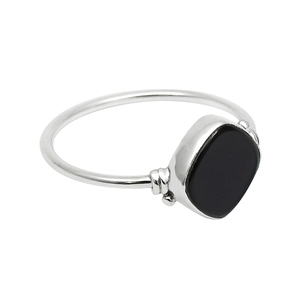 Bague en forme de coussin en onyx noir naturel pour fiançailles Bagues en argent sterling 925 faites à la main pour femmes et filles OEM - Product Image 1