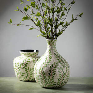 Jarrón con incrustaciones de nácar hecho a mano, jarrón Capiz con patrón de hojas verdes, jarrón decorativo Premium para sala de estar o vestíbulo de Hotel - Product Image 3