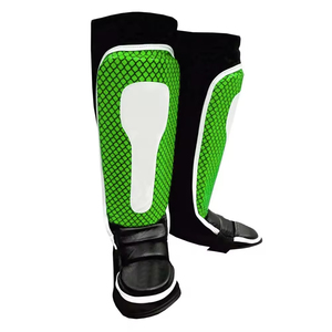 Protège-tibias en cuir pour Muay Thai, Boxe, MMA, Kickboxing, avec logo personnalisé, fermeture auto-agrippante légère, protection de base NAMZA - Product Image 3