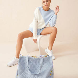 Sweat-shirts en molleton d'hiver pour femmes personnalisés - 100% coton Logo frontal personnalisable Tailles et couleurs - Product Image 6