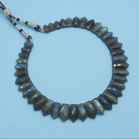 Collier de perles en pierre de labradorite naturelle foncée, facettées, en forme de poire, pour cadeau, fête, fil de bijoux, pendentif en labradorite