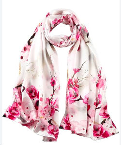 Bandana Conception Personnalisée Coton Bandana Coloré Logo Impression Satin Écharpe Carré meilleur fait à la main Polyester Soie Autres Écharpes - Product Image 2