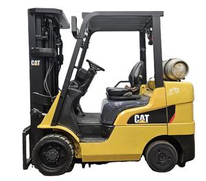 Oferta Exclusiva de Subasta para Montacargas 2C6000 con Neumáticos Acolchados de 2019, Capacidad de Carga de 6000 Libras - Product Image 1