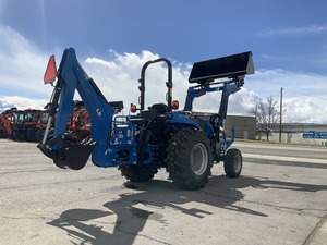 Tractor LS MT242H, cargadora y retroexcavadora, maquinaria agrícola y de construcción para mini granjas, tractor con diseño resistente y duradero. - Product Image 5