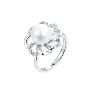 925 Sterling Silver <b>Pearl</b> Flower <b>Ring</b> Elegant and Feminine Jewelry - Product Image 2