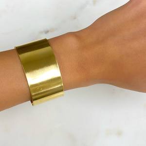Bracelet manchette en laiton brut lisse Choisissez votre taille petite, moyenne ou grande, manchette prête à porter - Product Image 3