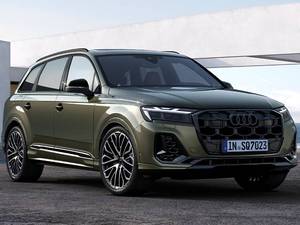 Audi SQ7 Premium Plus 2025 d'occasion, en excellent état - Product Image 2