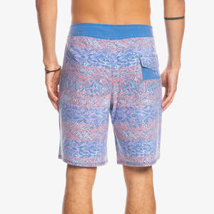 Short de plage pour hommes coupe ample avec texture douce et look décontracté pour les vêtements d'été quotidiens Shorts de plage pour hommes d'été - Product Image 5