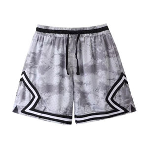 Short en maille respirant en gros Personnalisez les vêtements de sport courts pour hommes - Product Image 6