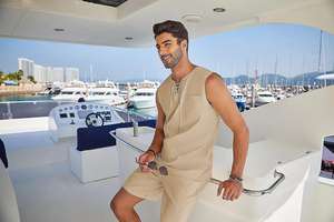 Conjunto de Verano de 2 Piezas para Hombre, Talla Grande, Transpirable, de Bambú, Camiseta sin Mangas con Cordón y Pantalones Cortos a Juego - Product Image 2