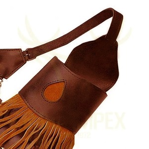 Nuevo Diseño de Alta Calidad, Flecha de Caza con Punta de Acero, Pluma de Plástico, Eje de Cuero PU, Funda para Flechas, Accesorio de 5 Piezas - Product Image 2