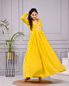 Kurta Anarkali jaune pour femmes, imprimé à la main |   Robe longue évasée en coton |   Vêtements ethniques indiens pour femmes en gros - Product Image 4