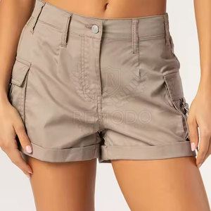 Shorts cargo en coton pour femmes avec poches, coupe confortable pour les tenues de rue d'été, shorts pour femmes - Product Image 5