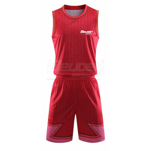Ensembles d'uniformes de basketball personnalisés avec logo, haute qualité, grandes tailles, unisexes, respirants, séchage rapide, confortables, sans manches, 100% coton - Product Image 1