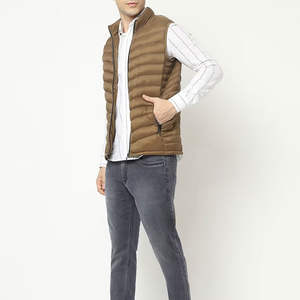 Chaquetas Acolchadas sin Mangas para Hombre al por Mayor, 100% Poliéster, Color Marrón Sólido, Chaqueta Burbuja Extra Grande para Invierno - Product Image 6