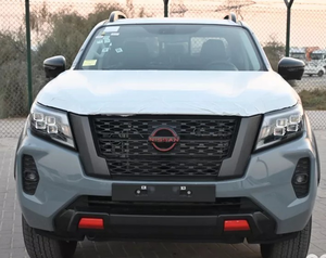 รถนิสสัน นาวาร่า ปี 2025 รุ่น 2.5 ดีเซล LE 4x4 PRO สีเทา เบาะหนัง เกียร์อัตโนมัติ สภาพดีเยี่ยม ราคาสุดคุ้ม - Product Image 1