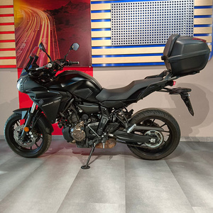 Motocicletas de Turismo HOT TRACER 700 - Product Image 2