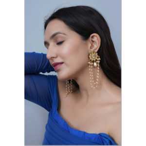Delicate Kundan <b>Pearl</b> <b>Earrings</b>-Elegant and Timeless Jewelry - Product Image 4