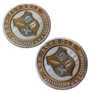 Écussons brodés à la machine informatisée pour blazers, badges pour club, université, école, écussons personnalisés fabriqués à la machine - Product Image 2