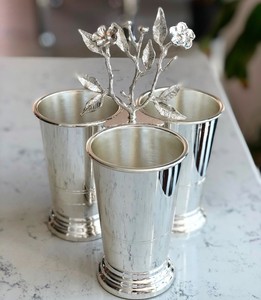 Affordable Luxury Silver & Gold Metal 3-Compartment Floral Design Cutlery Holder - Product Image 3