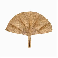 Paille Seagrass Handfan Produit d'artisanat en gros pour ventilateur à main de mariage autochtone, ventilateur décoratif en rotin africain, accessoire Rave