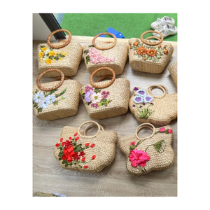 Sacs en jacinthe d'eau de haute qualité du Vietnam Sacs en jacinthe d'eau savamment fabriqués durables et élégants - Product Image 6