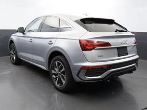Audi Q5 Sportback Quattro Premium Plus 45 2024, Volante a la Izquierda, Automático, Cuero de Lujo, Cámara Trasera, Motor de 8L, Techo de Aluminio - Product Image 3