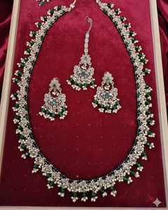 Ensemble de bijoux ethniques traditionnels de mariage en or plaqué antique avec zircon long de luxe fabriqué en Inde pour femmes et filles, collier - Product Image 1