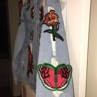 Veste en jean épaisse coupe-vent écologique personnalisée avec patchs déchirés, logo brodé sur mesure, col montant, idéale pour l'hiver