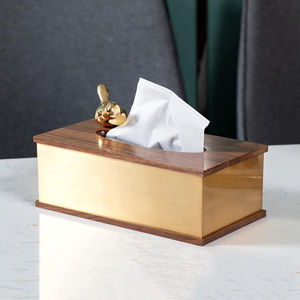 Caja de pañuelos de madera de diseño moderno con decoración de lirios de Cala, atractivo organizador de mesa para decoración de hogar u oficina a un precio asequible - Product Image 5