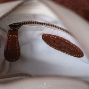 Modern <b>Genuine</b> Cow <b>Leather</b> Crossbody <b>Bag</b> Sleek, Compact, and Designed for Contemporary Women - Product Image 6