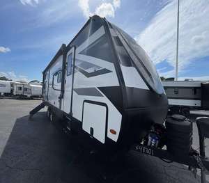 Autocaravana Usada 2024 G-r-a-n-d Design I-m-a-g-i-n-e 2800BH - Product Image 1