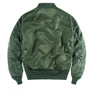 แจ็คเก็ตบอมเบอร์สีเขียว ผลิตตามแบบ OEM ออกแบบเองได้ คุณภาพสูง ปักโลโก้ด้วยเทคนิค Emb  ผ้าไนลอนกันน้ำ แจ็คเก็ตบอมเบอร์ทรง Ma1 สำหรับผู้ชาย - Product Image 2