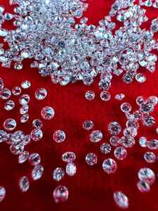 เพชรที่ปลูกในห้องปฏิบัติการแบบหลวมและเพชรธรรมชาติได้รับการรับรองจากผู้จำหน่ายขายส่ง - Product Image 4